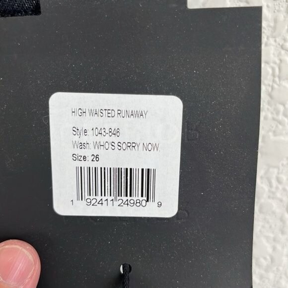 MOTHER Denim High Waisted Runway Jeans in Who's Sorry Now Black Faded NWT - Picture 11 of 11